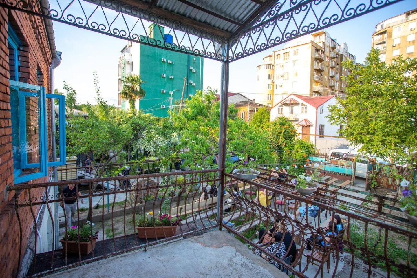 Book Hotel Kʼutʼaisi Exterior foto